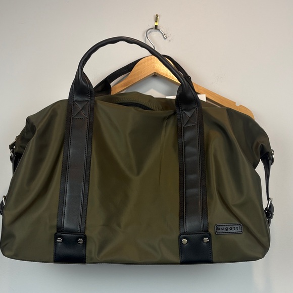 Bugatti Men's Olive and Black Duffel Bag - Picture 1 of 9